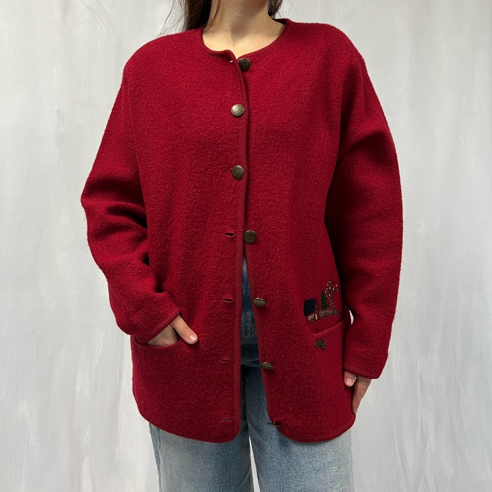 D’allairds Vintage Red Wool Vest with embroidery details